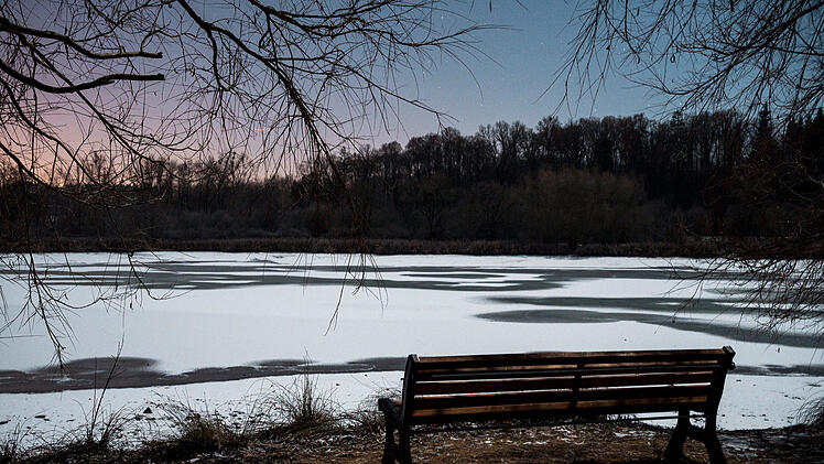 Winterwetter in Franken: Goldbergsee  bei Coburg