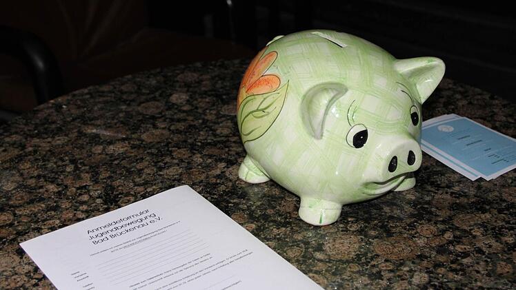 Der Verein wirbt übrigens noch Mitglieder. Dabei sein ist alles...