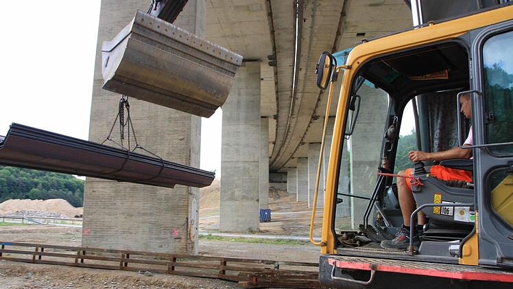 Brückenbau Klöffelsberg an der Autobahn. Foto: Ralf Ruppert