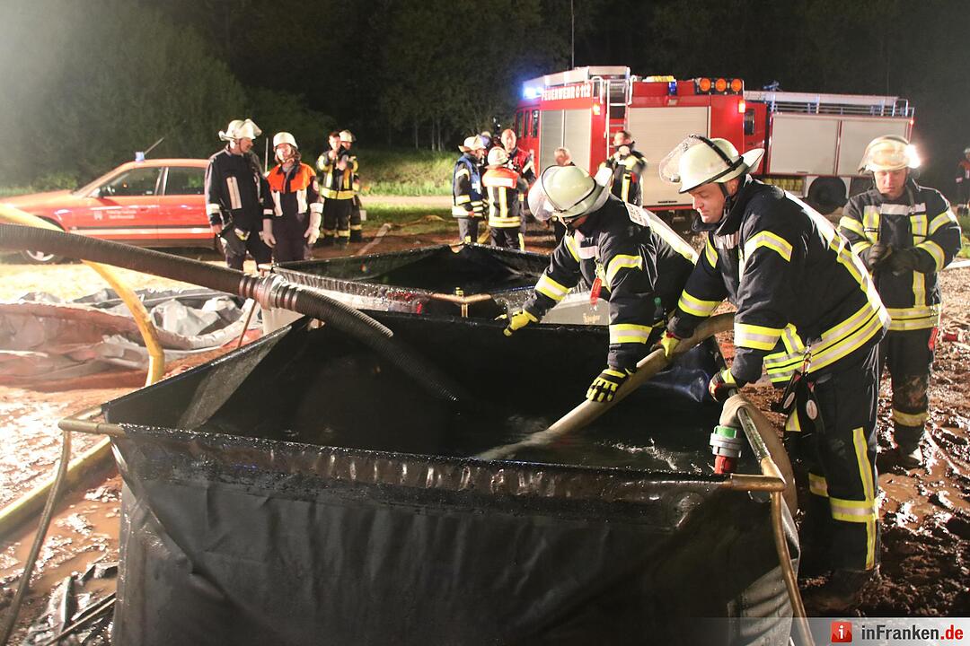 Hoher Schaden bei Stallbrand bei Nüdlingen