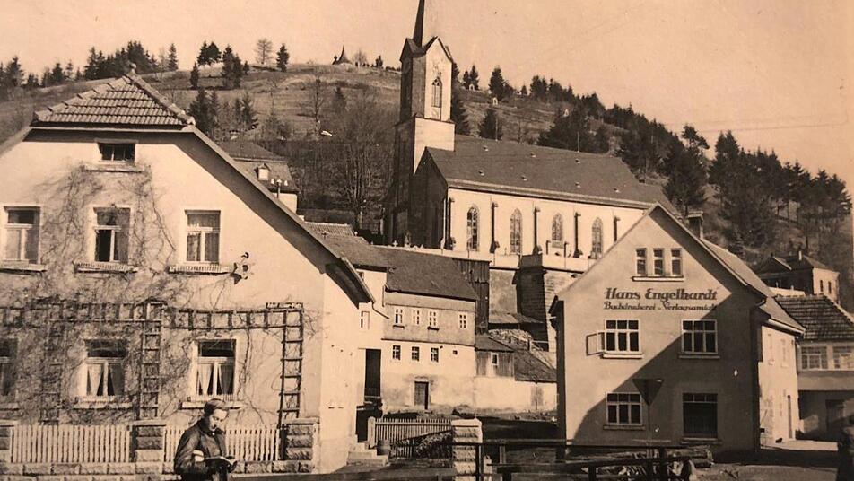 Der Marktplatz von Wallenfels nur fünf Jahre nach Kriegsende Archiv Stefan Wicklein