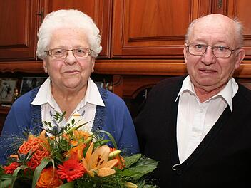 Seit 50 Jahren verheiratet: Ute und Alfons Zeiler waren ihr Leben lang auch Seele und Motor des Gesangvereins.  Foto: Evi Seeger