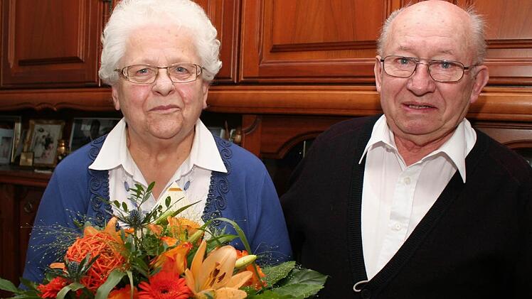 Seit 50 Jahren verheiratet: Ute und Alfons Zeiler waren ihr Leben lang auch Seele und Motor des Gesangvereins.  Foto: Evi Seeger