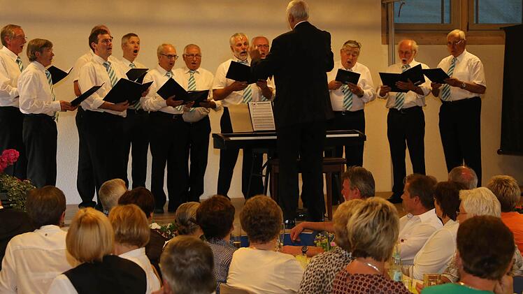 Der Männerchor Effeltrich Foto: Franz Galster