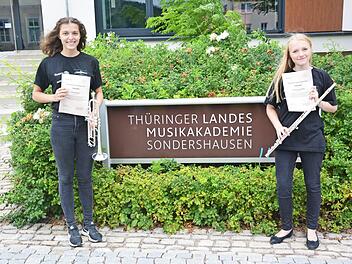 Luise Heckel (links) und Saskia Scheffold Foto: privat