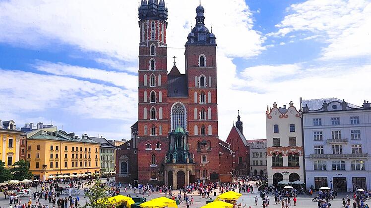 Das Herzstück von Krakau ist der große Marktplatz mit der Marienkirche. Symbolfoto: steel902/pixabay.com