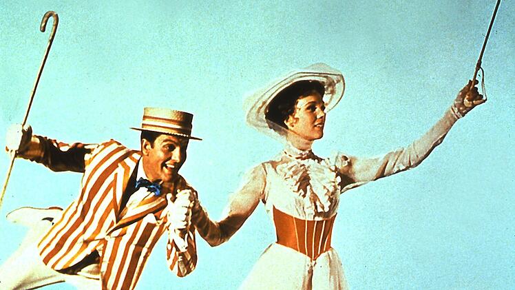 Prächtige Kulissen, fabelhafte Abenteuer und großartige Tanzszenen: "Mary Poppins" (1964) machte Julie Andrews und Dick Van Dyke zu Hollywood-Legenden.