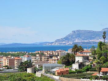 Urlaub in Italien - Vallecrosia an der Ligurischen Riviera Vallecrosia an der Ligurischen Riviera