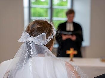 Dekanat Bamberg knackt Rekord: 64 Paare bei "einfach heiraten" Dekanat Bamberg knackt Rekord: 64 Paare bei "einfach heiraten"