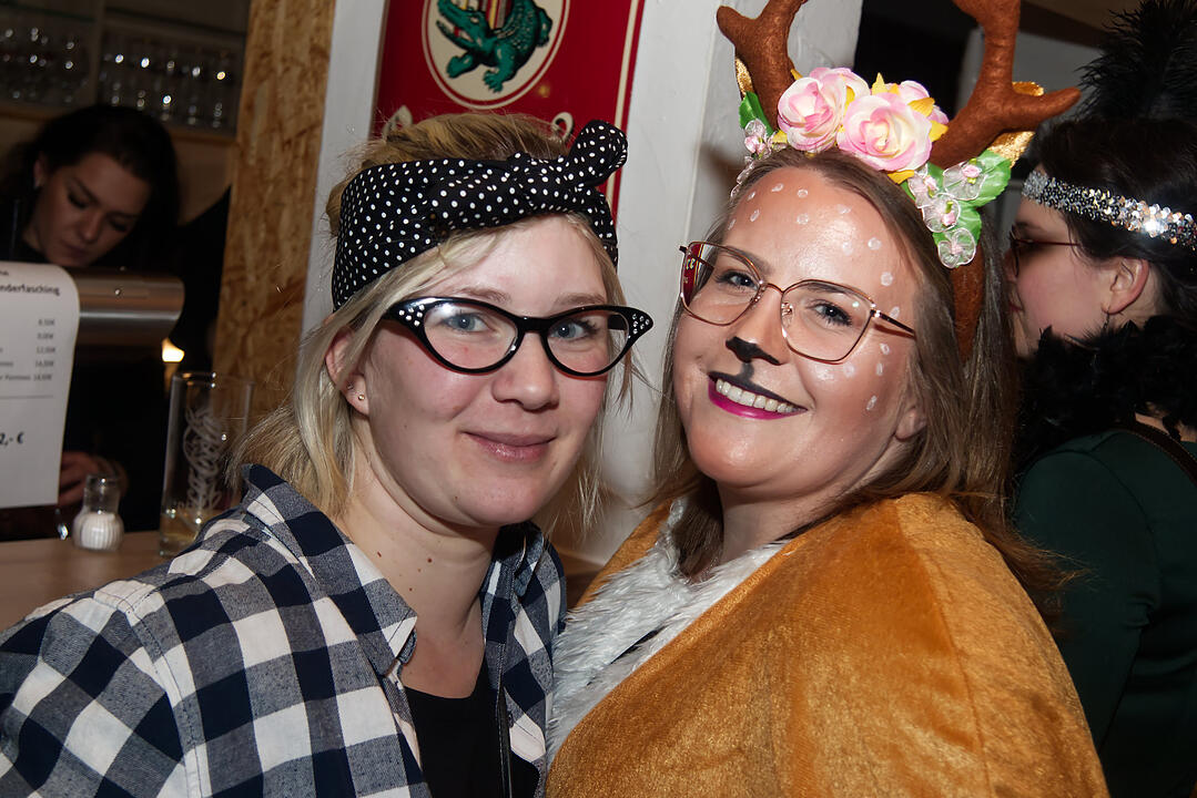 Faschingsparty im Sportheim des FSV Stadeln
