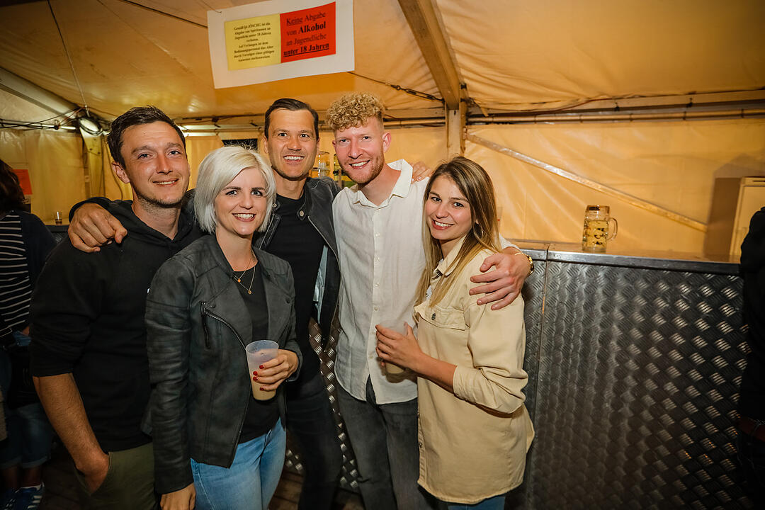 Weinfest Opening Party mit DJ Matze und Franky