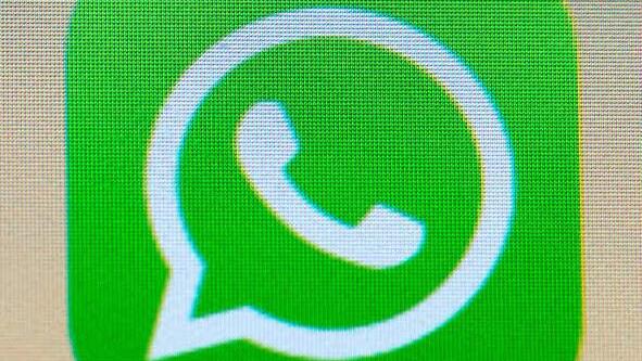Kein Anschluss unter dieser App: Am Samstagabend schwieg sich der Kurznachrichtendienst "WhatsApp" wegen Serverproblemen aus. Foto: dpa