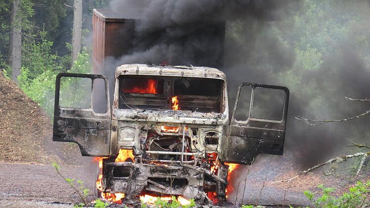 Bei dem Brand entstanden rund 15.000 Euro Schaden. Foto: Werner Vetter