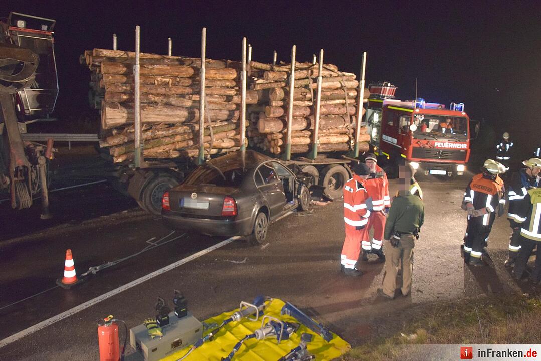 Tödlicher Verkehrsunfall im Landkreis Tödlicher Verkehrsunfall im Landkreis Main-Spessart