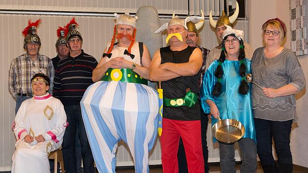 Ein von unbeugsamen Galliern bevölkertes Dorf wird bei den "Burkedröder Fosenochtssitzungen"  den Aufstand proben. Björn Hein