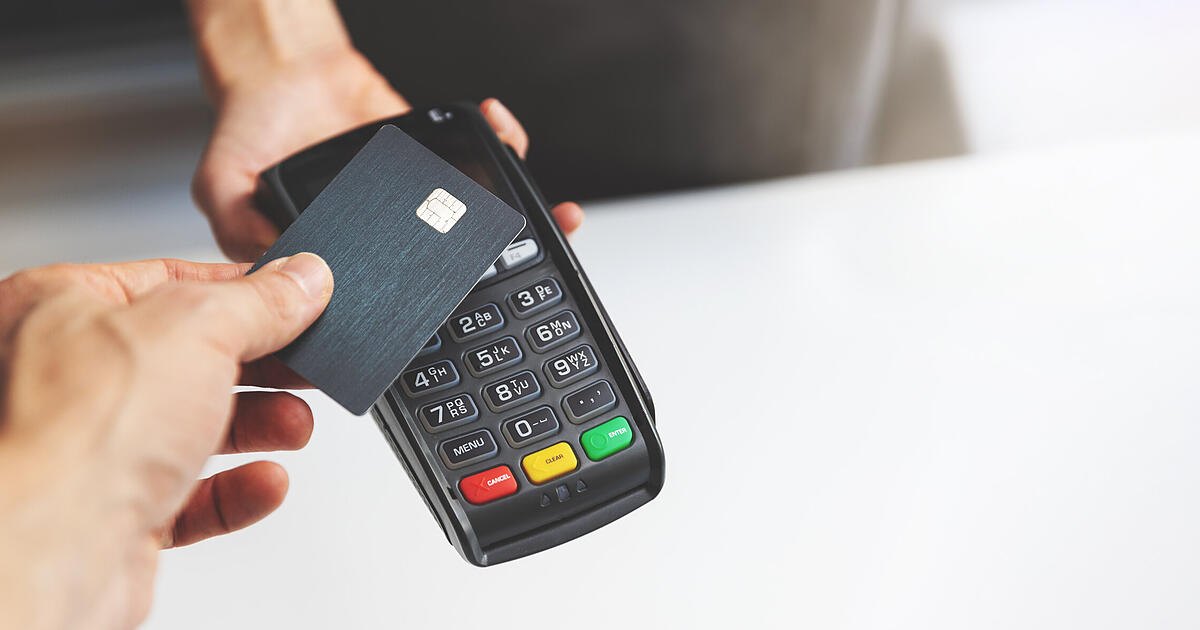 Card payments reach record high: What Germans pay for with cards