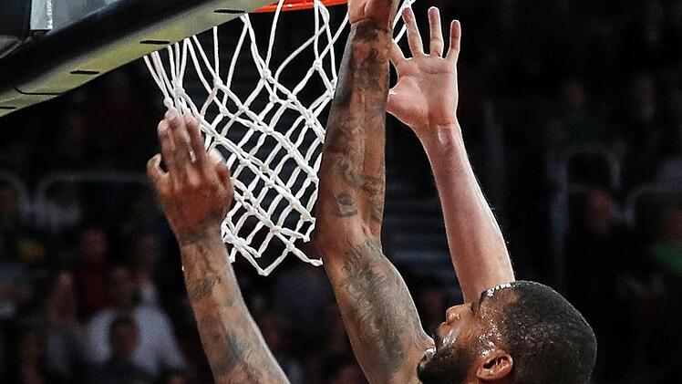 Zuletzt häufig gescholten, präsentierte sich Dorell Wright motiviert und zeigte, was er zu leisten in der Lage ist.