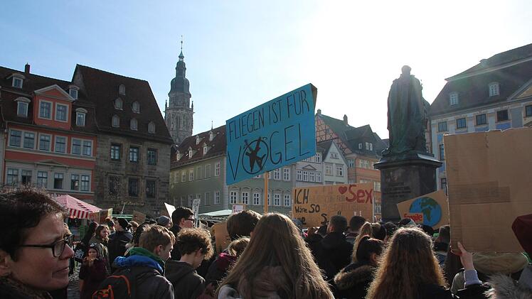 Schüler-Demo in Coburg für mehr Umwelt- und KlimaschutzOliver Schmidt