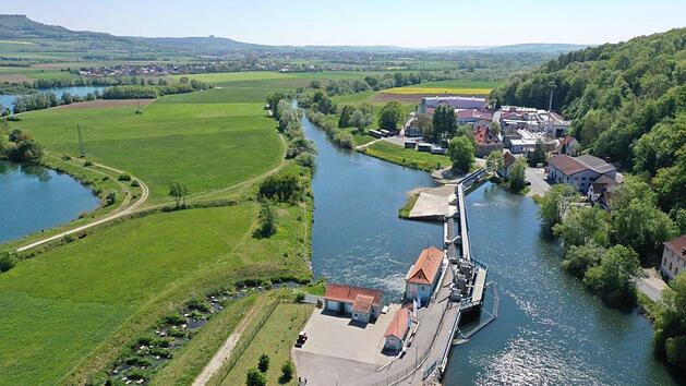 Vom Wasserkraftwerk Hausen bei Bad Staffelstein bezieht die SÜC schon seit mehreren Jahrzehnten Naturstrom. Jetzt kommen weitere an Lech und Donau hinzu.  Foto: Antje Leipold/SÜC Energie und H2O GmbH