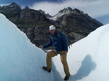 Der Grey-Gletscher ist Teil des patagonischen Eisfelds. Geologe Colin Devey ist für "Terra-X" im Nationalpark "Torres del Paine" im chilenischen Patagonien unterwegs.