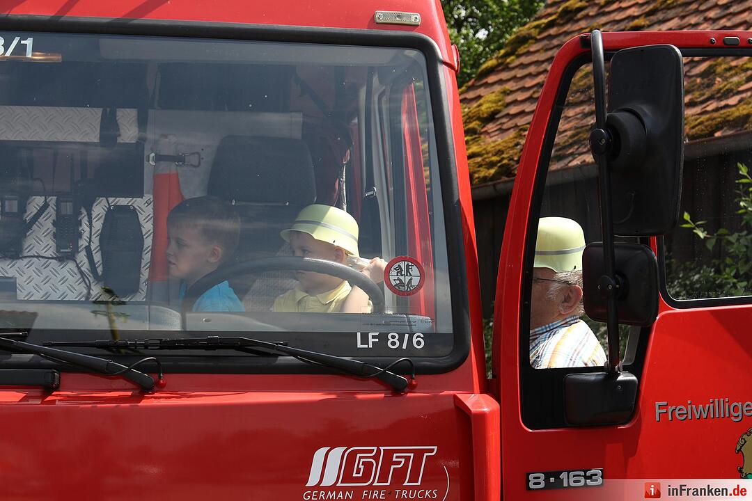 Neues Fahrzeug für die Feuerwehr Lehrberg