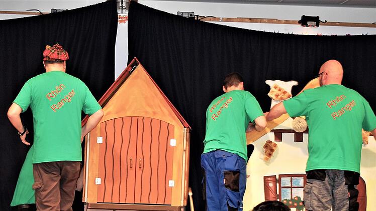 Passend zum Nationalpark-Thema sorgten die Rhön Ranger für den Bühnenaufbau. Sigismund von Dobschütz