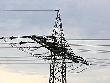 Bayreuth: Haushalte vor&uuml;bergehend ohne Strom - "Gr&ouml;&szlig;enordnung au&szlig;ergew&ouml;hnlich"
