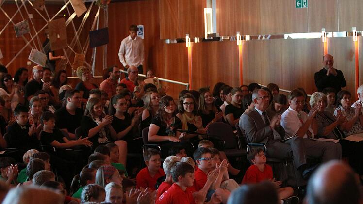 Impressionen vom Sommerkonzert des Gymnasiums Ernestinum im Coburger KongresshausFoto: Jochen Berger