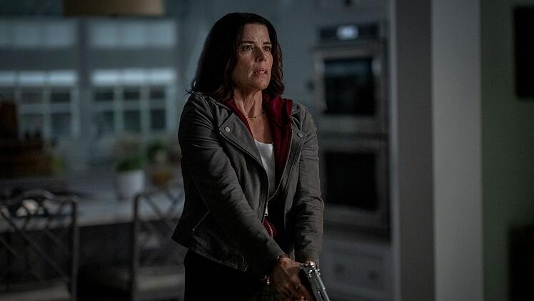 Sidney Prescott (Neve Campbell) wird nach Jahren abermals von einem maskierten Serienkiller bedroht.