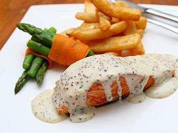 Macht spätes Abendessen dick? Wir decken auf.