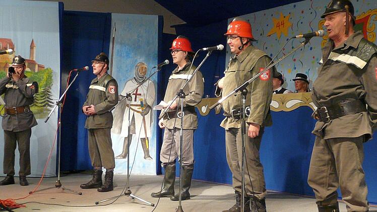 Impressionen von der 132. Prunksitzung der Fasachingsvereinigung Meeder. Foto: Karin Günther