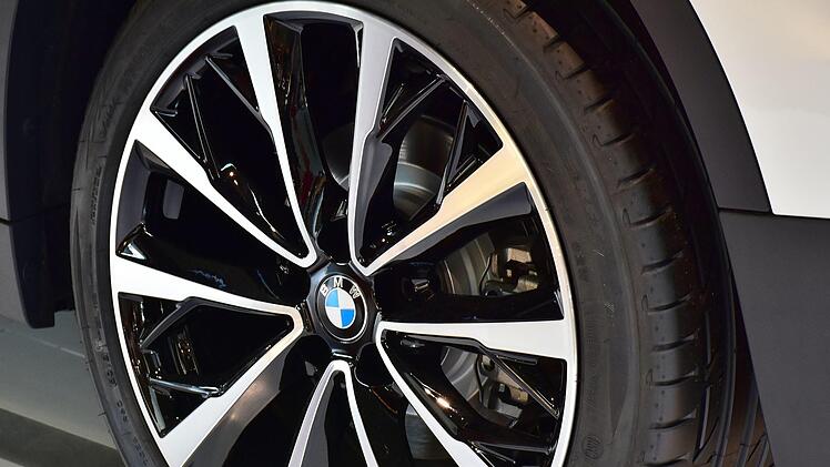 Die Schrauben der reifen wurden so weit gelockert, dass sie fast abfielen. Symbolfoto: RitaE/pixabay