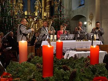Die Premicher Blechbläser umrahmten das Konzert "Weihnachten in der Rhön" mit ihren Stücken. Foto: Marion Eckert