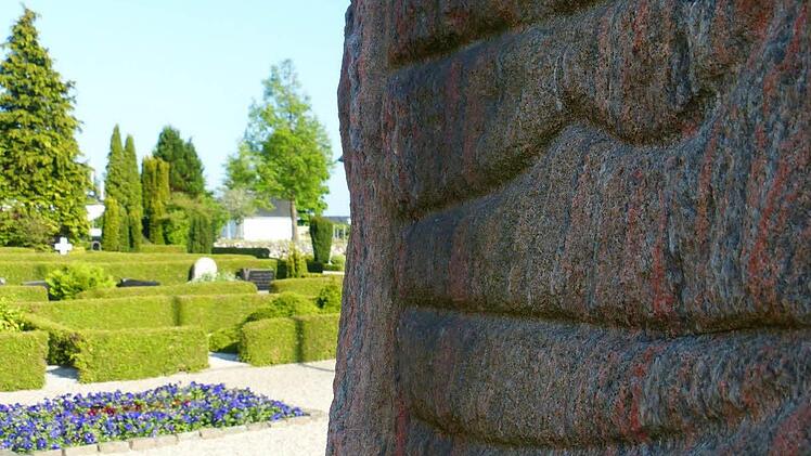 Die Schrift unserer Vorfahren: Runen. Die hier abgebildeten Zeichen sind weit über tausend Jahre alt.