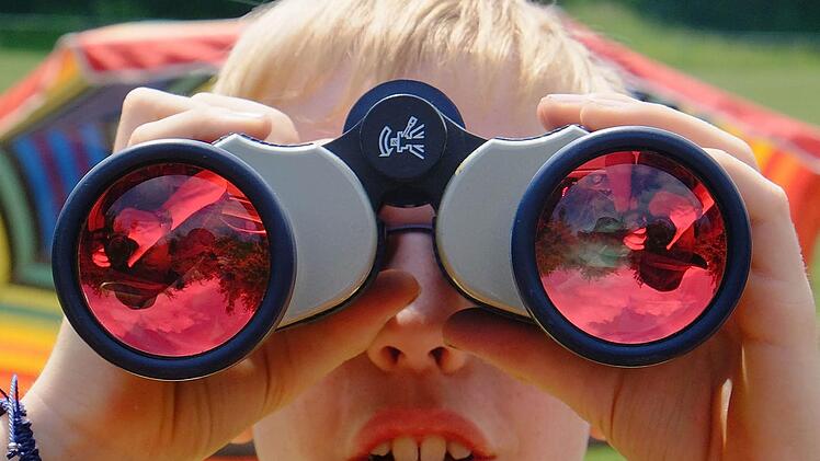 Die Sportjugend des SV Langendorf behielt den Durchblick in Sachen Trödelmarkt. Fotos: Gerd Schaar