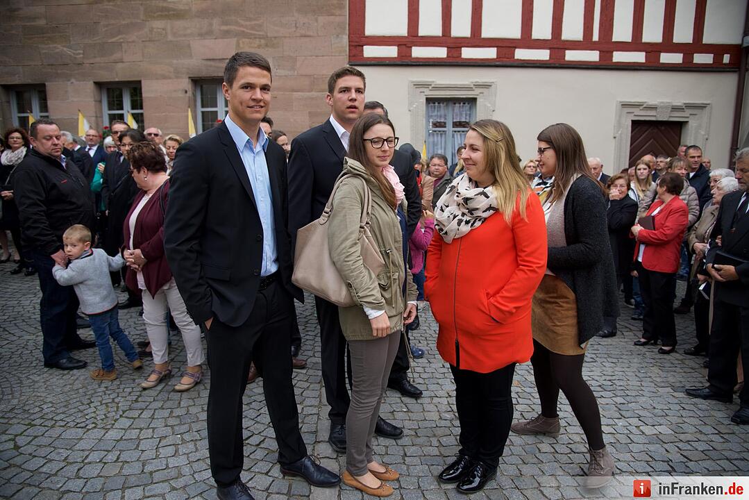 Nach einjähriger Kirchensanierung: Hannberg feiert die Wiedereröffnung der Wehrkirche der Pfarrei Geburt Mariens Hannberg