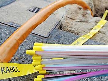 In Thurnau, Trebgast und Wonsees kann der Breitbandausbau weitergehen.  Foto: Julian Stratenschulte / dpa