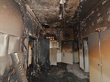 Der Sachschaden, der bei dem Feuer in einem Verwaltungsgebäude des Bamberger Schlachthofes entstand, geht in die Hunderttausende. Archivfoto: Ronald Rinklef