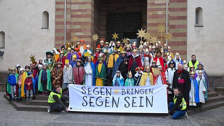 W&uuml;rzburg: Sternsinger sammeln 2023 eindrucksvolle Spendensumme - "bin sehr dankbar"