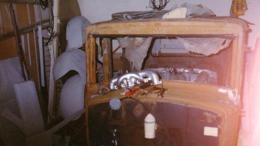 Das Auto wird zerlegt. Foto: privat