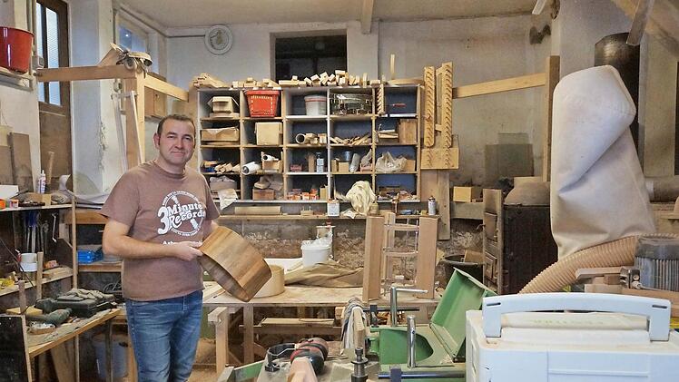 Holger Reith in seiner Werkstatt