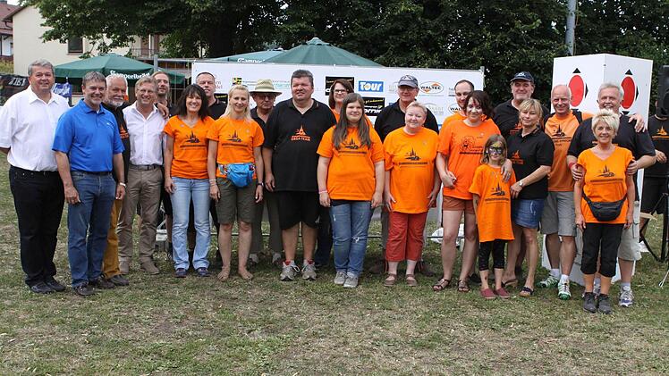 Alle Jahre wieder sind zum Frankenwald-Marathon in Stockheim viele ehrenamtliche Helfer gefragt.