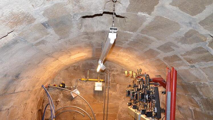 Die moderne Heizzentrale, möglicherweise im ehemaligen Eiskeller der Brauerei. Andrea Spörlein