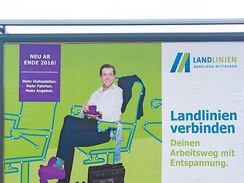 Mit diesem Plakat wurde 2016 für das neue Mobilitätskonzept geworben. Daraus geworben ist allerdings nichts. Foto: Veronika Schadeck/Archiv