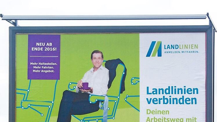 Mit diesem Plakat wurde 2016 für das neue Mobilitätskonzept geworben. Daraus geworben ist allerdings nichts. Foto: Veronika Schadeck/Archiv