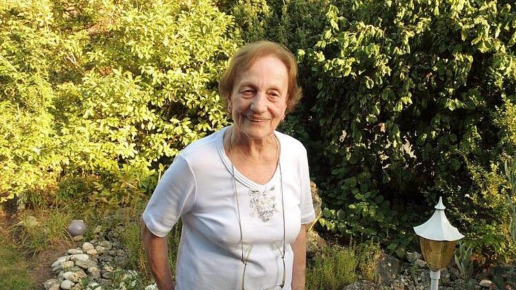 Maria Grimme lebt seit 1960 in Höchstadt.   Foto: Britta Schnake