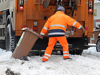 M&uuml;ll-Abholung f&auml;llt in Teilen Frankens aus - wegen Schnee