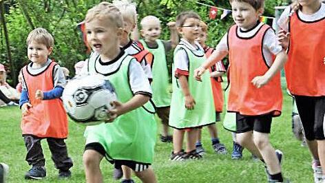 Ben transportierte den Ball auf seine eigene Weise. Foto: privat