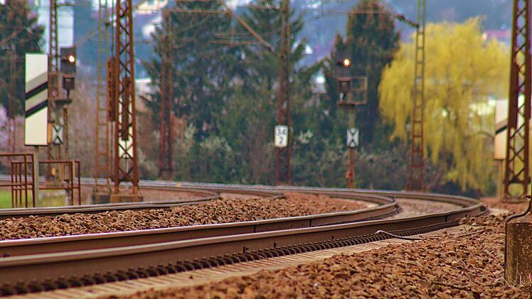 Das t&ouml;dliche Drama ereignete sich in der Nacht auf Sonntag (12. Mai 2019). Symbolbild: Frank/unsplash.com