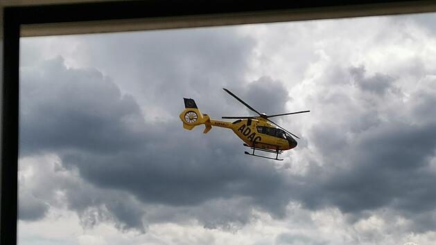 Sieben Verletzte bei Autounfall - darunter zwei Kinder